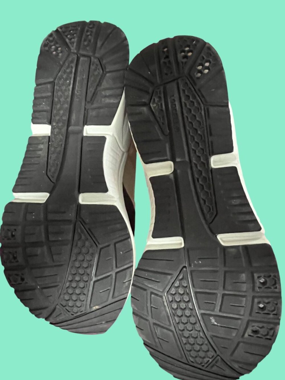 Puma LQDCELL Running Shoes Mens 9.5 Gray Black Mesh Athletic Sneakers - Picture 6 of 7